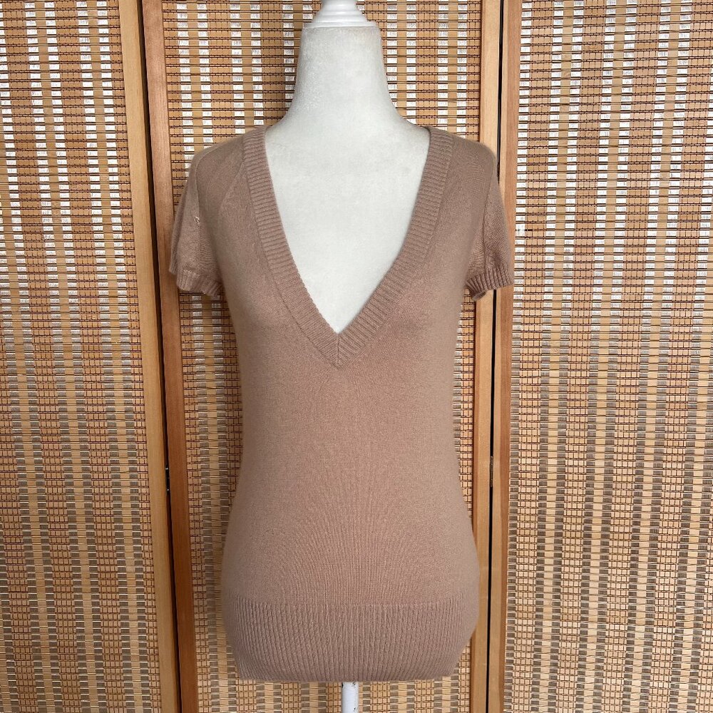 Pure Collection 100% cashmere tan deep vneck knit short sleeve